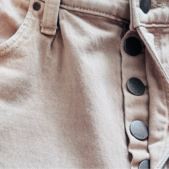 A.N.A women's High-Rise Balloon Jean five-button closure pants size 12
 b65 - Picture 5 of 6